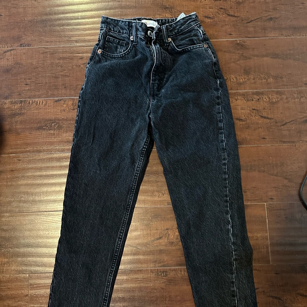Zara jeans
